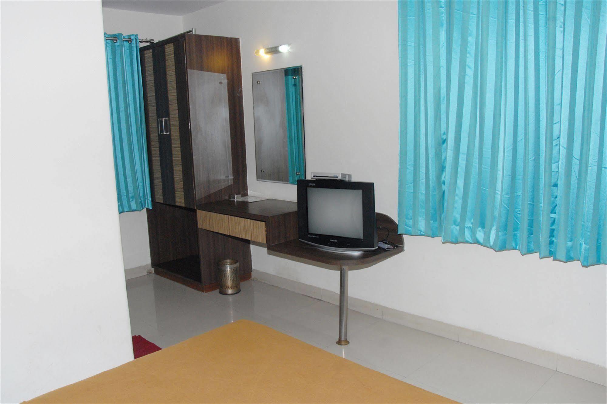 Hotel Enzo International Bengaluru Zewnętrze zdjęcie