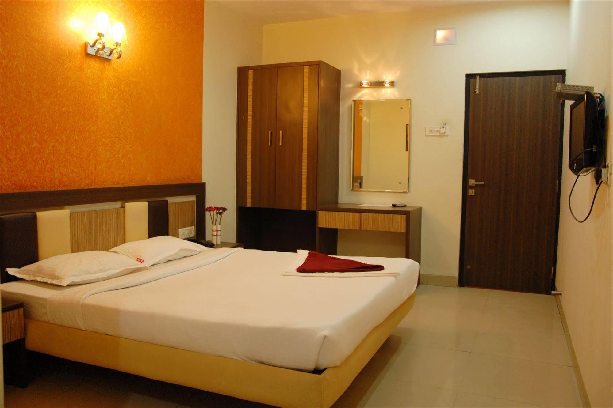 Hotel Enzo International Bengaluru Zewnętrze zdjęcie